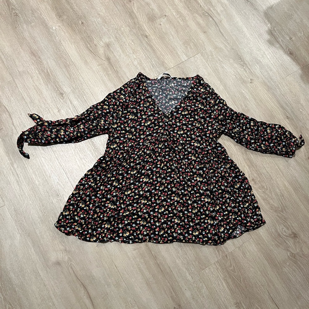 The Nines By Hatch maternity blouse- size L